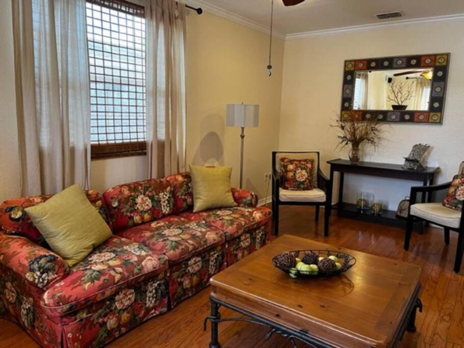 House Close To Downtown, Airport, Raymond James Stadium, And Many More Places Τάμπα Εξωτερικό φωτογραφία