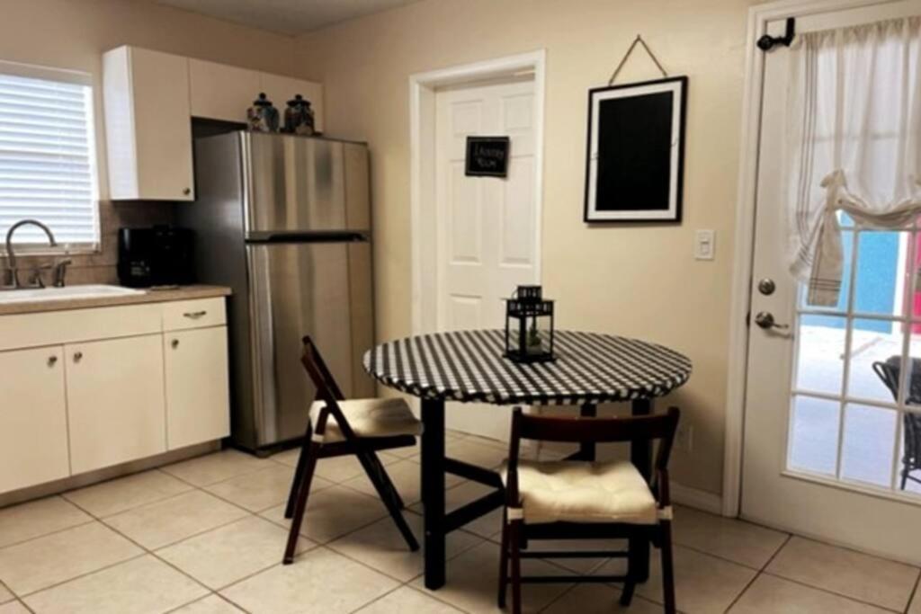 House Close To Downtown, Airport, Raymond James Stadium, And Many More Places Τάμπα Εξωτερικό φωτογραφία